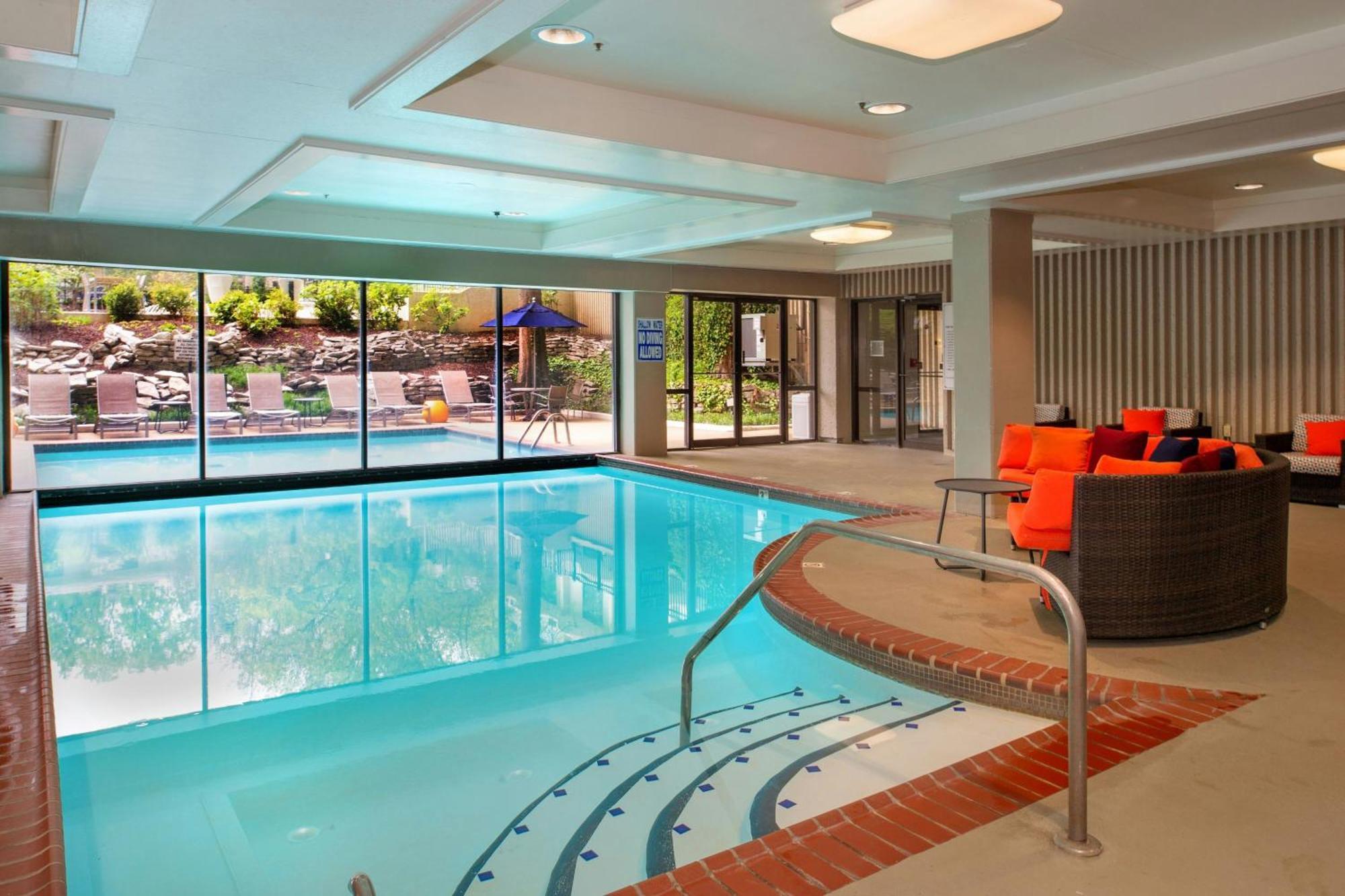 Marriott St. Louis Airport Hotel Edmundson Екстериор снимка