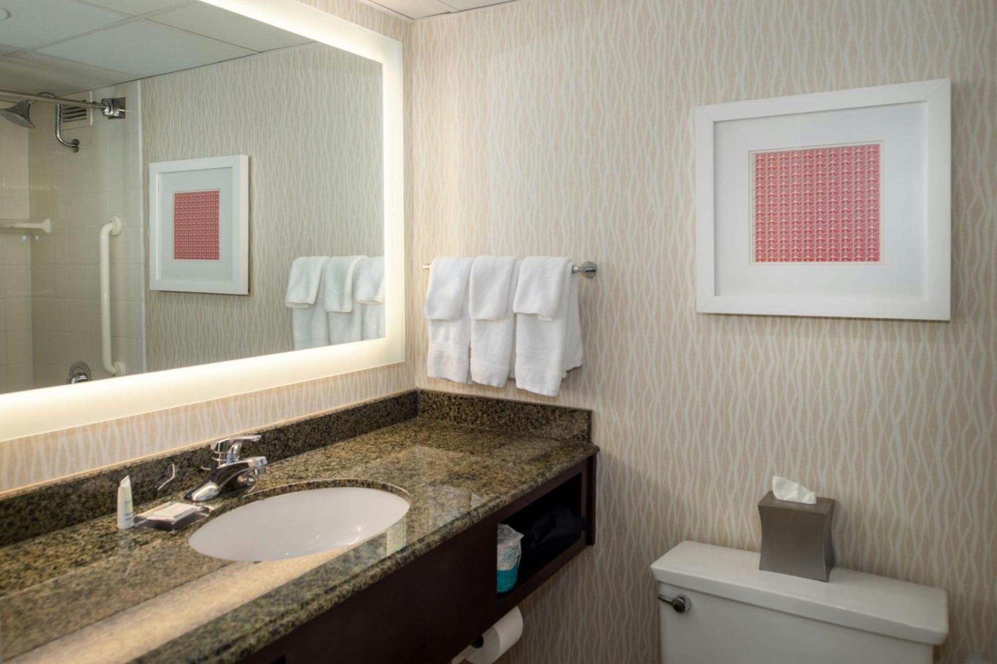 Marriott St. Louis Airport Hotel Edmundson Екстериор снимка