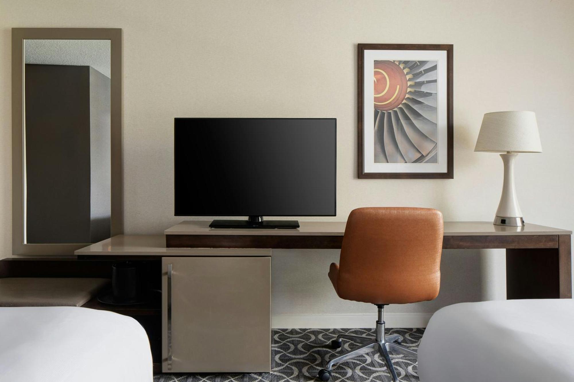 Marriott St. Louis Airport Hotel Edmundson Екстериор снимка