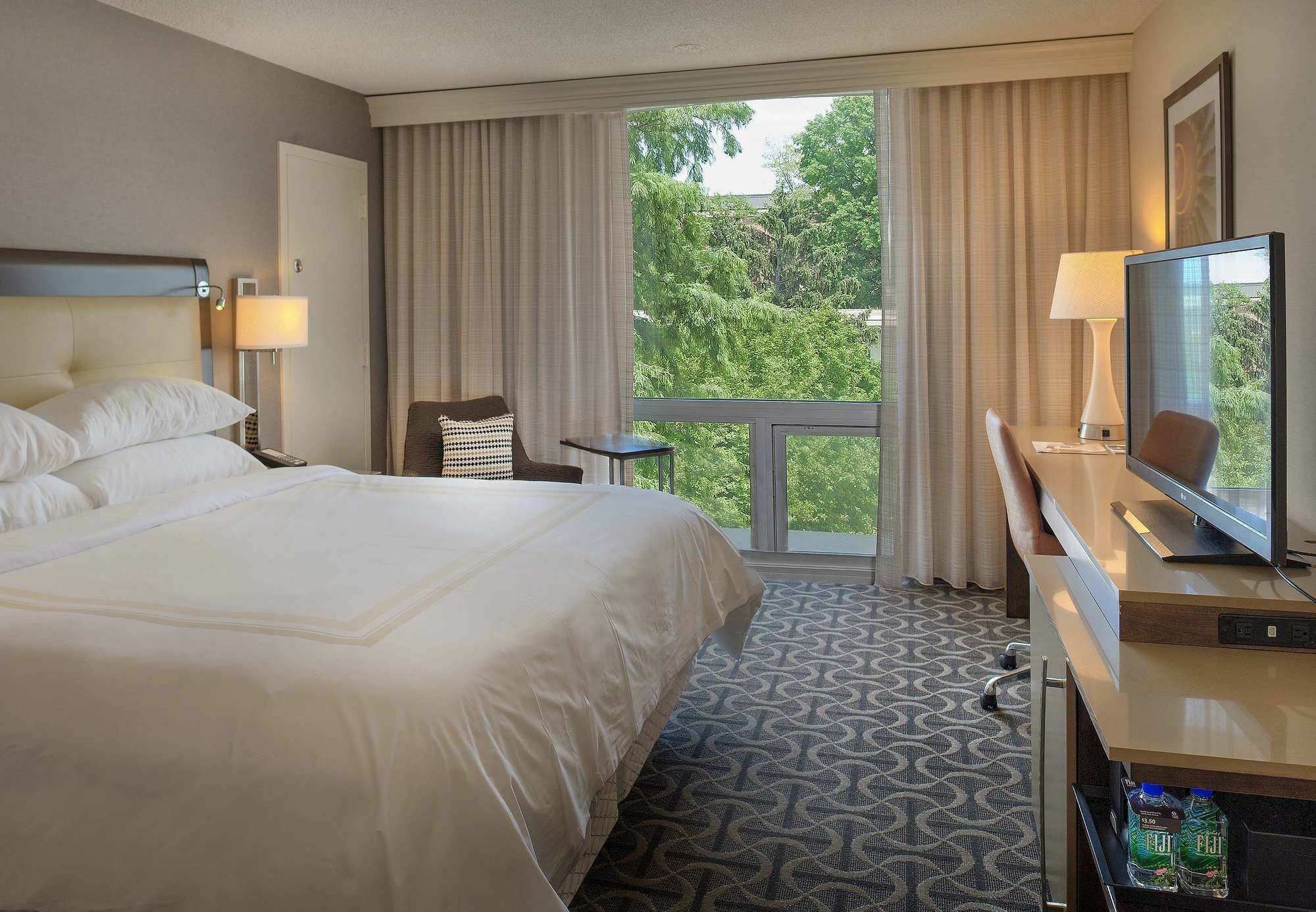 Marriott St. Louis Airport Hotel Edmundson Екстериор снимка